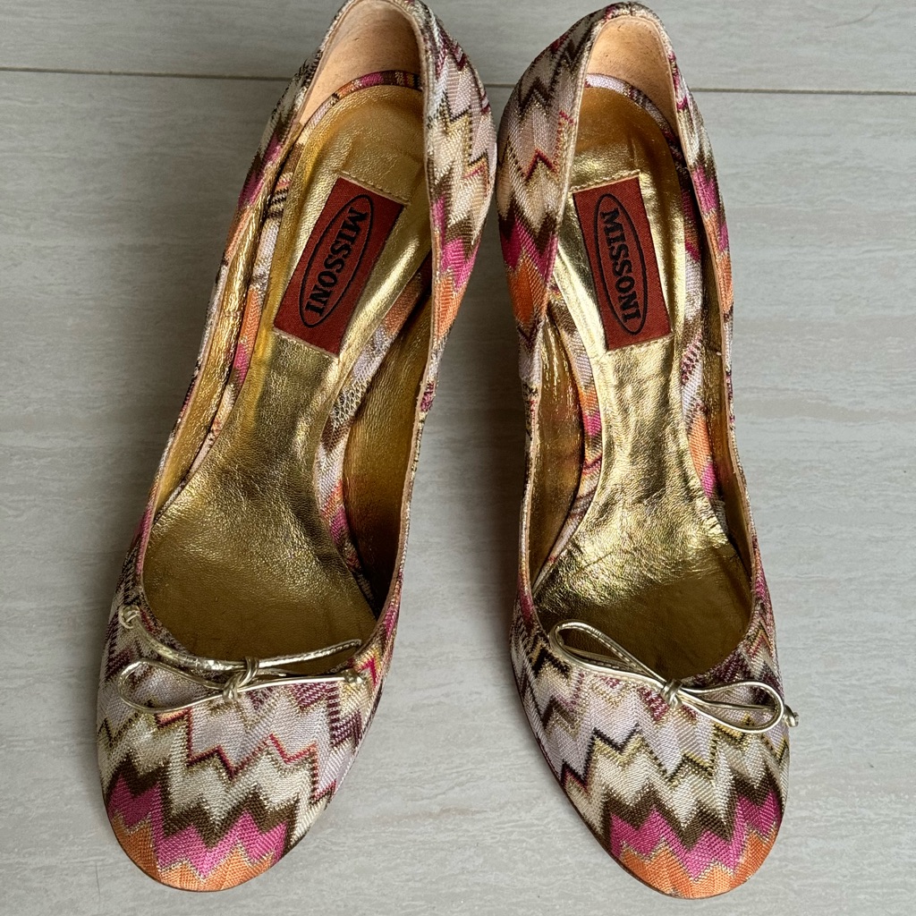 Missioni Pumps Size 36 Preowned